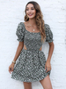 Robe Eté Courte Femme Imprimé avec Manches Courtes Amples à Col Carré Coupe Cintrée Bas Evasée Bicolores