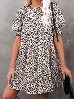 Robe Eté Courte Imprimé à Col Rond avec Manches Courtes Amples Coupe Cintrée Bas Evasée Bicolores