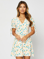 Robe Eté Courte Imprimé Courte à Col V avec Manches Courtes à Lacets Coupe Cintrée