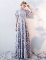 Robe fascinante de soirée A-ligne en dentelle gris clair creusé col montant longueur plancher