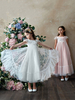 Robe fille de fleur ivoire en tulle col rond décoré des fleurs longueur cheville robe cortège enfant