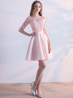 Robe fête de la rentrée A-ligne Tissu de satin rose clair col rond plissé mini