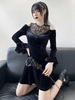 Robe gothique femme en dentelle noire à manches longues en polyester