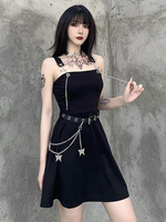 Robe gothique noire pour femmes avec chaîne de taille en polyester Robe dété sans manches