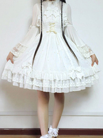 Robe Lolita douce JSK Fly Me à l’étoile polaire blanc en mousseline de soie Bow volantée dentelle Lolita jupe de cavalier Déguisements Halloween