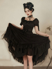 Robe Lolita OP Classique À Volants Motif Imprimé Floral Noir Manches Courtes Robes Lolita Une Pièce
