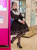 Robe lolita séduisante en polyester noire bicolore douse col montant Déguisements Halloween