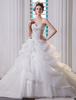 Robe mariage romantique boule ivoire en organza avec traîne église Milanoo