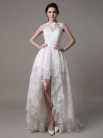 Robe mariée asymétrique dentelle col rond dos transparent boutonné sur dos à traîne Robe de mariée