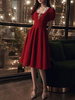 Robe mi-longue bordeaux pour femme avec cocktail glamour a-ligne longueur genou robe de soirée en dentelle à encolure carrée