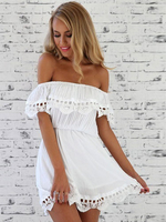 Robe miniature en coton à bascule blanche à épaulettes pour femmes