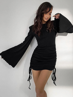 Robe moulante froncée avec manches longues et col bijou couleur unie coupe ajustée mini robe de printemps pour femme 2025