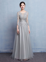 Robe mère de mariés A-ligne Tissu de satin argent col rond avec perles Avec traîne