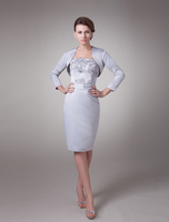 Robe mère de mariés en satin argent bustier brodé Robes pour les invités de mariage