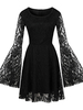Robe noire en dentelle vintage des années 1950 Robe évasée à manches courtes