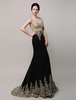 Robe soirée sirènentelle noir dentelle col rond