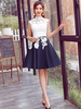Robe sublimé de bal A-ligne en dentelle blanc col roulé avec dentelle longueur genou