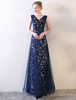Robe subtenue de bal A-ligne en tulle bleu marine foncé col V avec ceinture longueur plancher