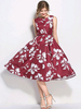 Robe subtile vintage bordeaux brillante longueur genou imprimé fleurie avec ceinture col rond boîte de nuit