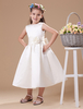 Robe sweet de fille de fleurs A-ligne blanche en satin avec col rond avec détail fini
