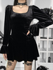 Robe une pièce femme col carré manches longues robe gothique en polyester plissée noire
