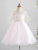 Robes cortège enfant bijou cou tulle manches courtes longueur au genou princesse boutons de silhouette robes de soirée pour enfants