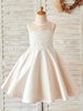 Robes cortège enfant col bijou dentelle sans manches longueur genou princesse silhouette robes de soirée pour enfants