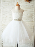 Robes cortège enfant perlée sans manches illusion décolleté écru blanc robes de soirée pour enfants