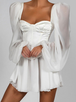 Robes Courtes Femmes Patineuses à Col Décolleté avec Manches Longues Amples Transparentes en Dentelles Coupe Cintrée Bas Evasée Unicolore
