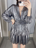 Robes Courtes Femmes Vernis avec Manches Longues Amples à Col V Coupe Cintrée Bas Evasée Unicolore