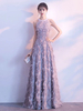 Robes de bal gris longue Halter plumes sans manches étage longueur robe de soirée formelle