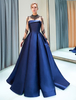 Robes de bal Luxe Marine Foncé Satin A Ligne Robe en dentelle à manches longues Quinceanera