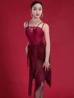 Robes de danse latine bourgogne femmes robe de frange à bretelles costume de danse Déguisements Halloween