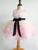 Robes de demoiselle dhonneur rose en tissu de satin sans manches courtes princesse silhouette robes de soirée pour enfants