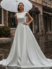 Robes de Mariée à Col Rond sans Manches Coupe Cintrée avec Dos Nu en V Bas Evasée Unicolore