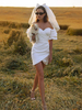 Robes de mariée courtes en crêpe extensible à col bateau et manches courtes