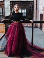 Robes de mariée gothiques A-ligne Jewel Neck Manches longues Tulle Dentelle avec train Robe de mariée noire