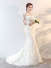 Robes de mariée manches longues sirène fleurs appliques arcs robe de mariée ivoire avec le train