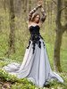 Robes de mariée noires A-ligne dentelle tulle tribunal train robe de mariée