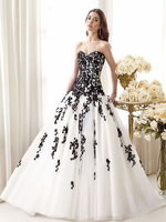 Robes de mariée noires en tullle Robe de princesse silhouette sans manches taille basse taille Robe royale en dentelle Robe de mariage