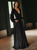 Robes de mariée noires Robe de soirée manche longue dos nu à traîne