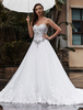 Robes de Mariée Princesses en Paillettes avec Epaules Nues Coupe Cintrée à Lacets Bas Evasée Unicolore