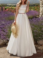 Robes de mariée Vintage Longueur de plancher Conçu décolleté sans manches Sash Satin Fabric Robes de mariée