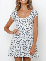 Robes de Patineuses Courtes Etés Femmes Imprimés Pois à Col Décolleté en Carré avec Manches Courtes Coupe Cintrée Bas Evasée Bicolores Robes Etés Sexy