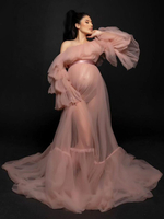 Robes de Soirée Cocktail Longues Maternités en Mousselines à Traîne Transparentes avec Epaules Nues avec Manches Longues Volantes Coupe Cintrée Bas Evasée avec Volantes Comme Gâteau Unicolore