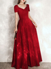 Robes de Soirée Longues Femmes avec Manches Courtes à Col V Coupe Cintrée Cousu en Perles Bas Evasée Unicolore Bordeaux