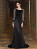 Robes de soirée noire Luxe Mermaid Mère Robe Chaussures à manches longues Beading Formal Occasion Dresses With Train