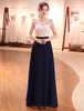 Robes de soirée Robe formelle en dentelle bleu marine foncé Illusion Perlée Couleur contrastée Longueur au sol