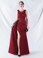 Robes de soirée Robe semi-formelle bordeaux sans manches à col en V et fente haute
