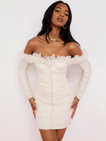 Robes de soirée Robe semi-formelle mi-longue plissée sans bretelles blanche à manches longues